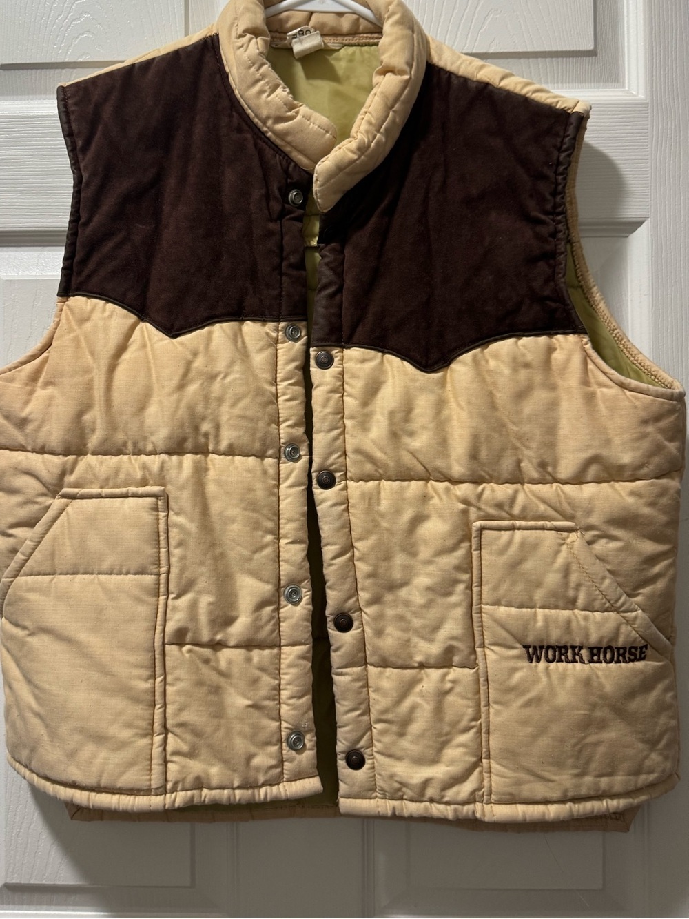 R.J. Reynolds Work Horse Quilted Two-Tone Puffer Vest - Tan & Brown